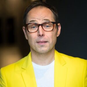 Meet your Posher, Martin